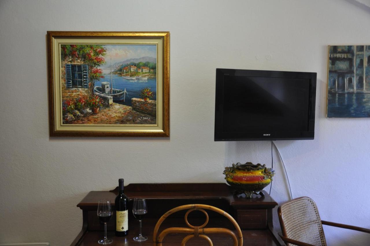 Apartments Vujosevic โกตอร์ ภายนอก รูปภาพ